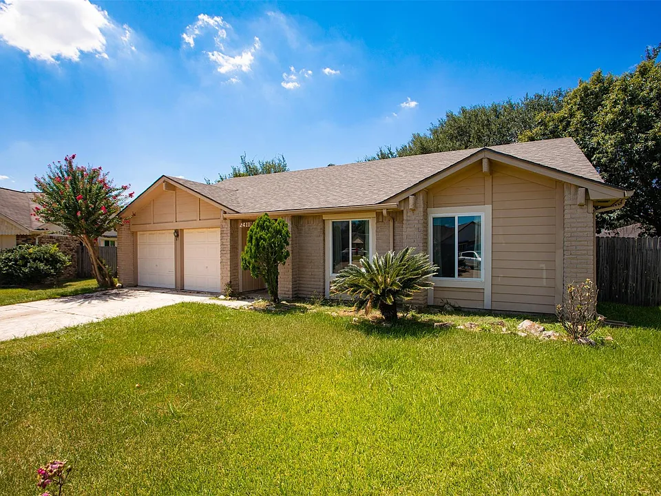 2411 Gunston Ct