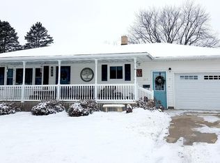 317 N Badger St, Caledonia, MN 55921