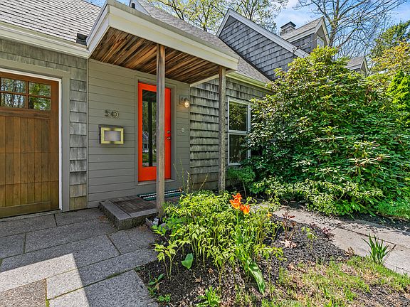 3rd image of 50 Oakhurst Road
