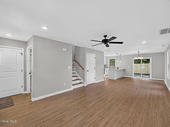 4th image of 1114 Orange Street