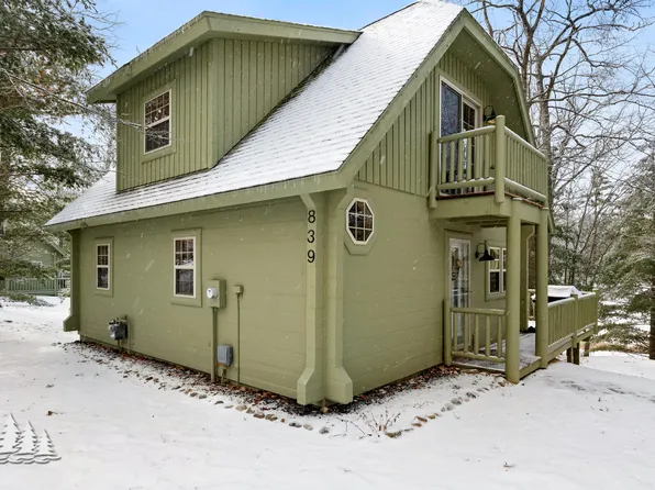 839 Golf Cottage Dr, Lewiston, MI 49756