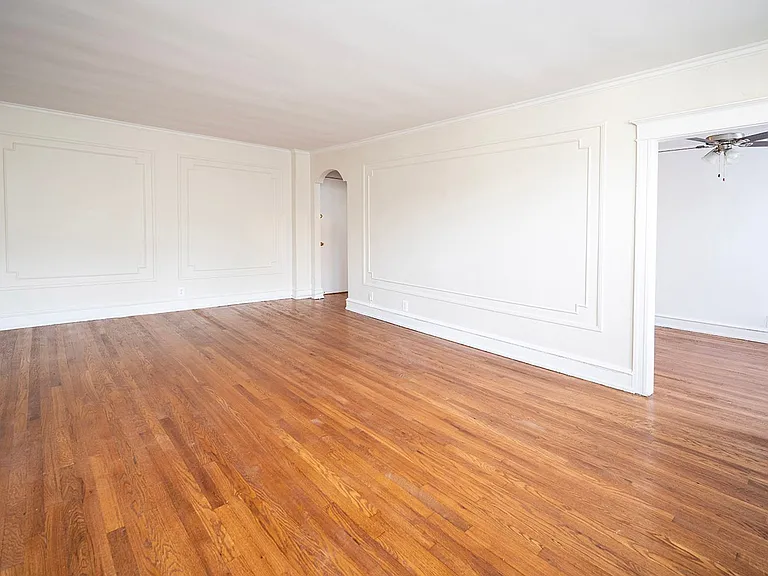 English Manor Apartments- Beautifully kept secret in Mt. Airy — Photo 29