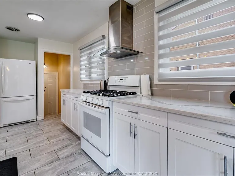 1342 Marlborough Blvd — Photo 10