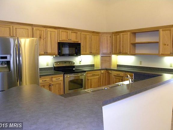 5th image of 141 Sequoia Ct