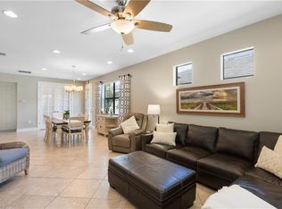 7602 Jacaranda Ln, Naples, FL 34114