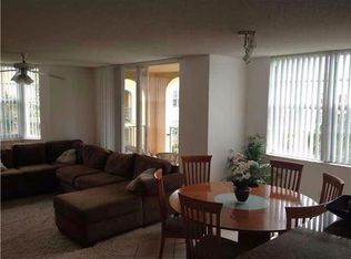 19606 E Country Club Dr, Miami, FL 33180