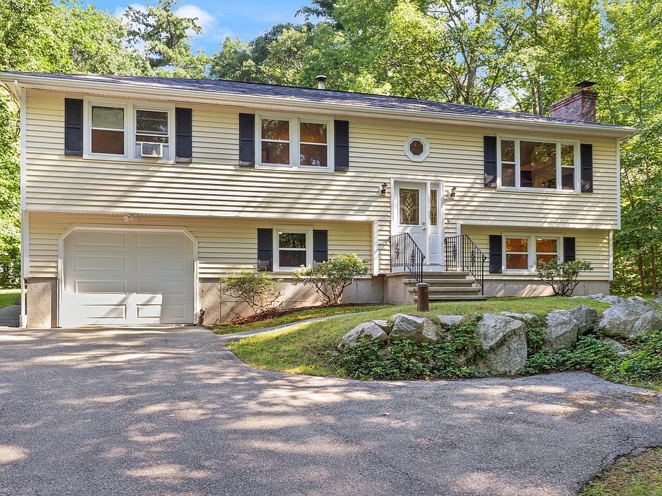 1st image of 58 Roosevelt Rd