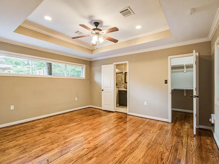11422 Endicott Ln — Photo 16