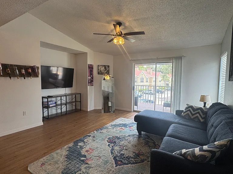 9481 Highland Oak Dr #513 — Photo 8