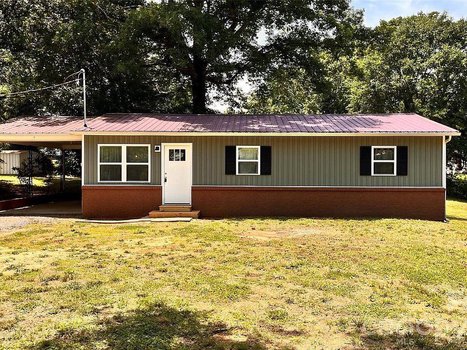 1st image of 4009 Smokey Creek Rd