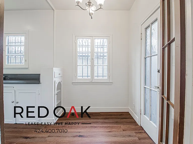 3963 W 7th St #2 — Photo 11