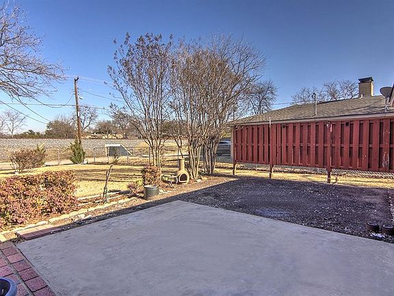 4th image of 534 Lawnmeadow Dr
