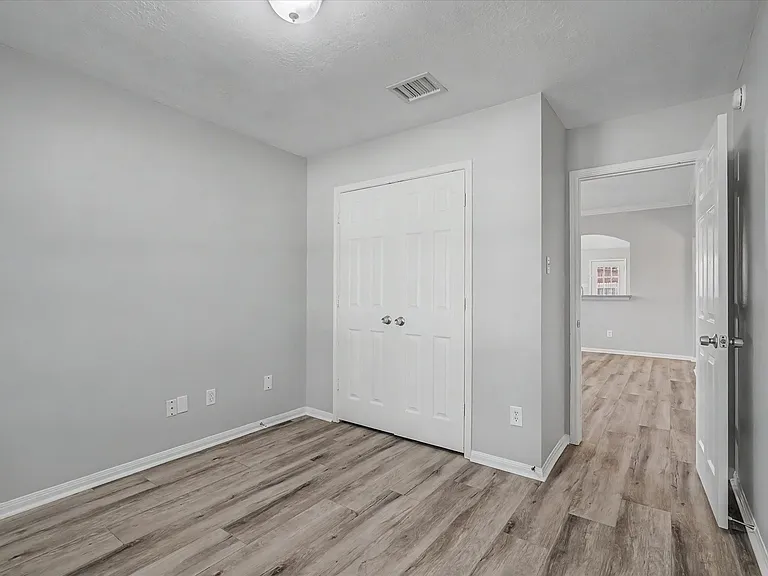 19206 Terra Forest Ct — Photo 27