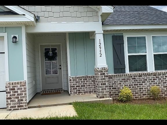 2nd image of 12952 Flanagan St