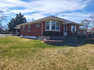 3944 E Dallas Ct, Saint Louis, MO