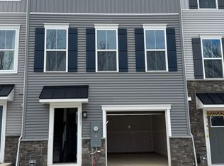 1605 Lormont Ct, Newark, DE 19702