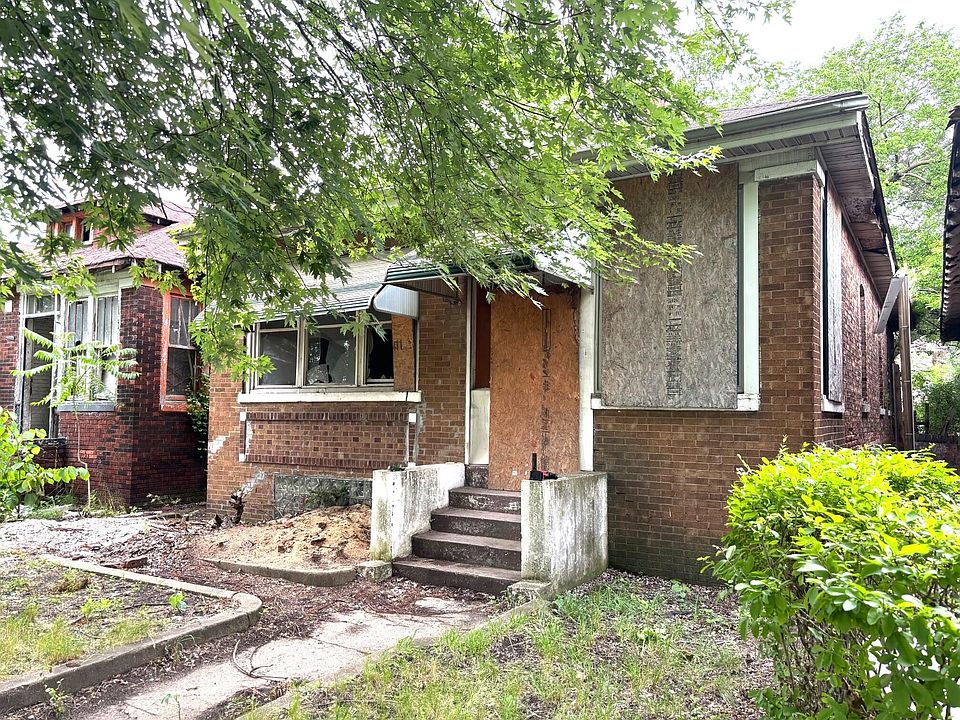1st image of 1060 Jackson St