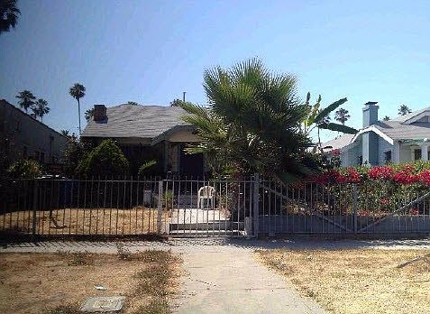 1st image of 5159 S Manhattan Pl