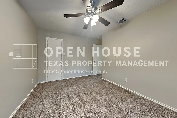 1636 Dogwood Ln — Photo 17