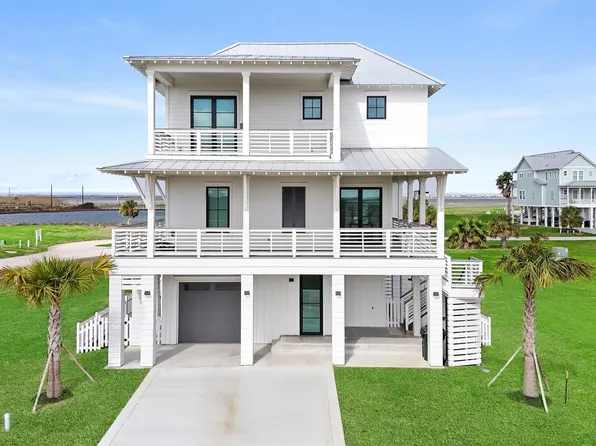 10818 Sweetwater Cove Blvd, Galveston, TX 77554