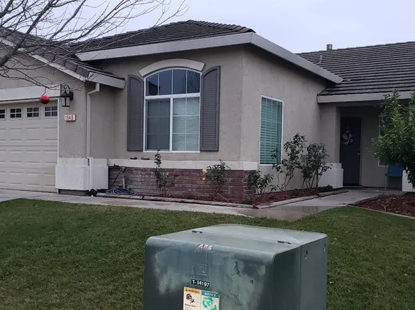 1940 Universal Dr, Stockton, CA 95206