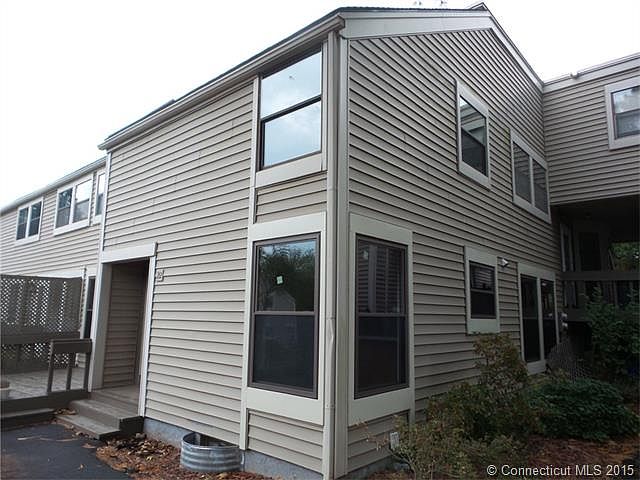 1st image of 22 Stevens Pl