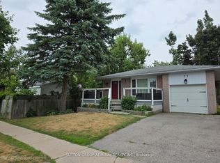 31 Jeffrey St, Barrie, ON L4M 5H5