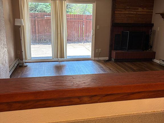 3rd image of 2606 Juniper Ave #2