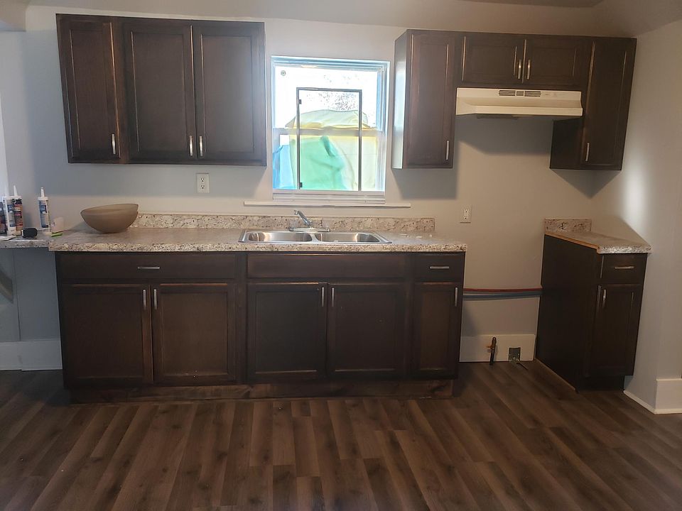 1st image of 906 W 151st St #1R