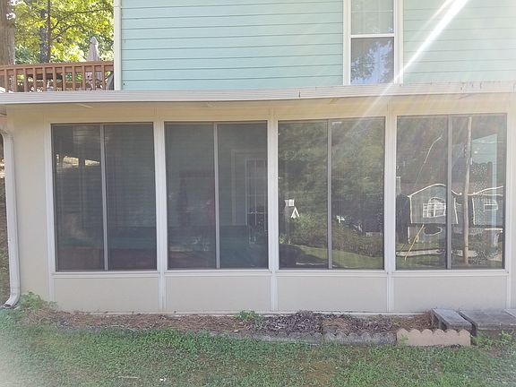2nd image of 193 Clydesdale Ln SE