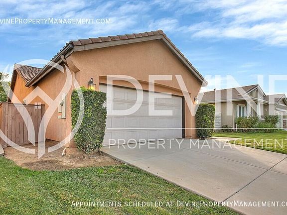 3rd image of 1543 Whiteoak Dr