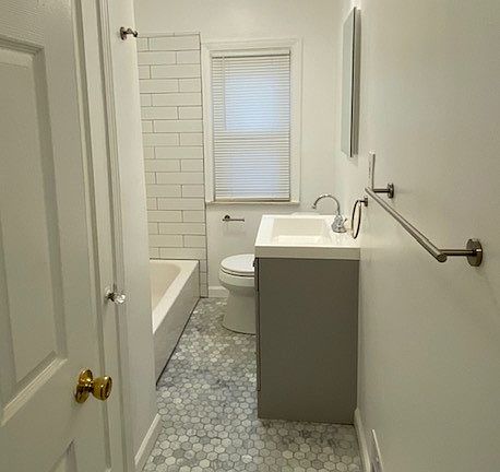 2nd image of 7063 Yacht Ave #1