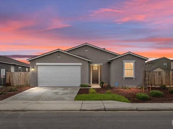 6603 Wind Wolfs Ln, Bakersfield, CA 93313