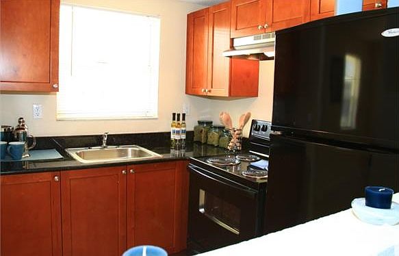 2nd image of 4271 NW 5th St