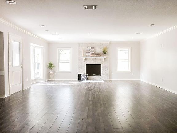 2nd image of 4905 Live Oak Dr