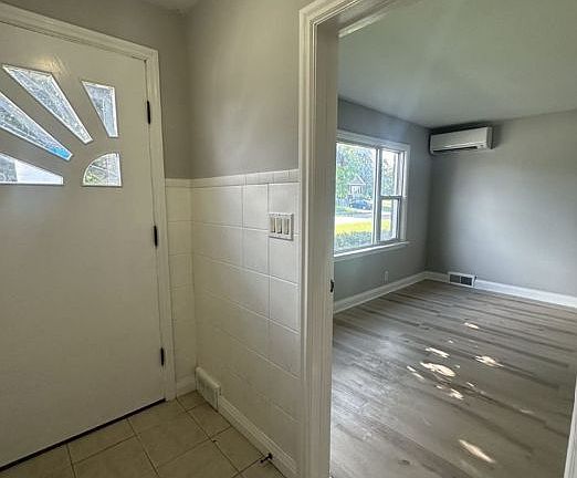 4th image of 59 Wilson Rd S