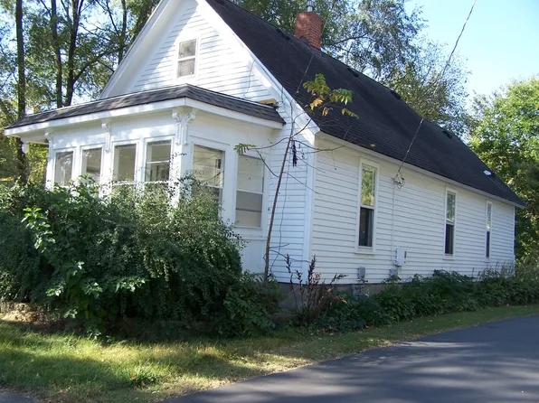 208 N Taylor St, Marengo, IL 60152