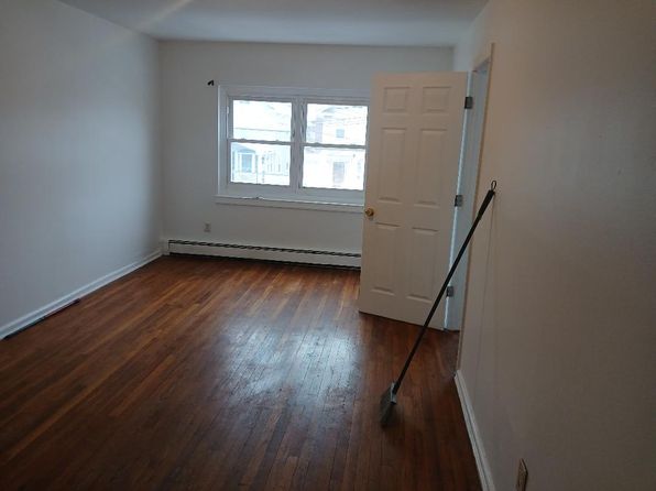 (undisclosed Address)