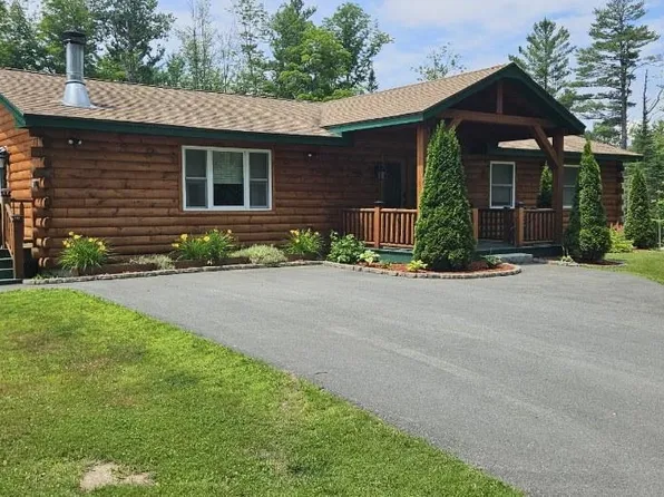 6 Woodthrush Acres Road, Whitefield, NH 03598