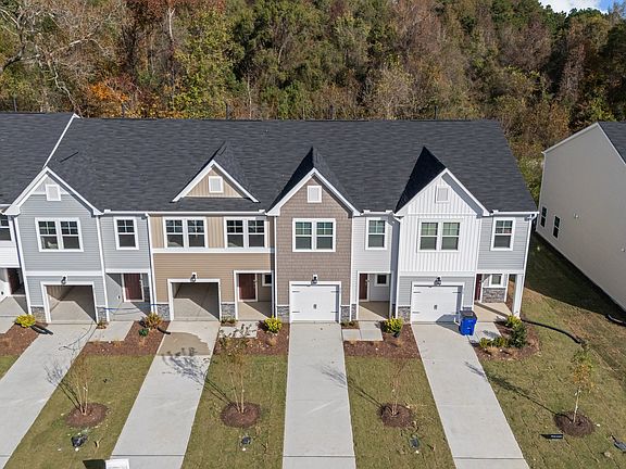 5th image of 265 Peebles Dr