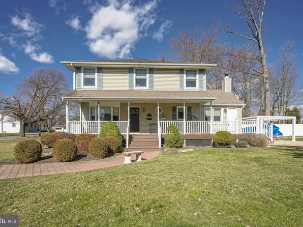 657 Kenilworth Ave, Cherry Hill, NJ 08002