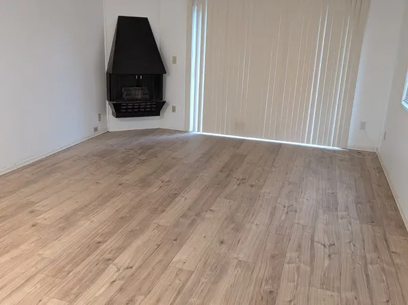 1800 NE Hogan Dr, Gresham, OR 97030