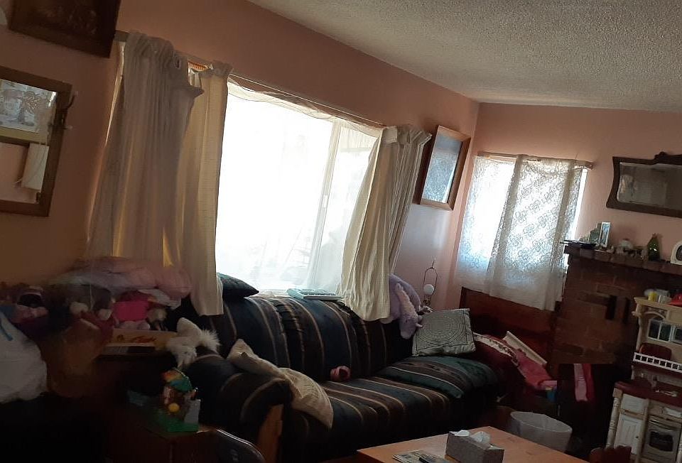 2nd image of 129 Dogtown Rd