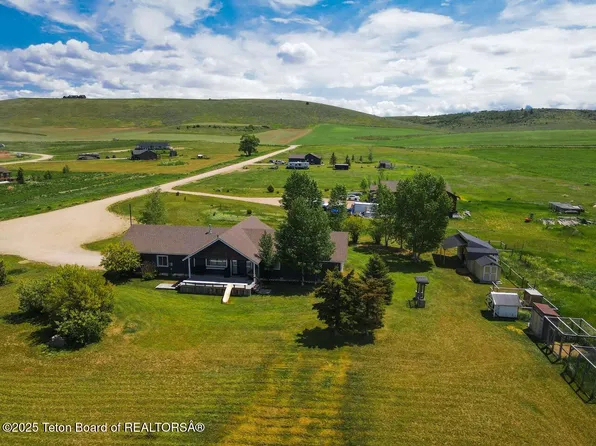 3221 Peacock Flats Rd, Tetonia, ID 83452