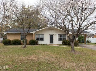 104 Lancelot Ct, Warner Robins, GA 31093