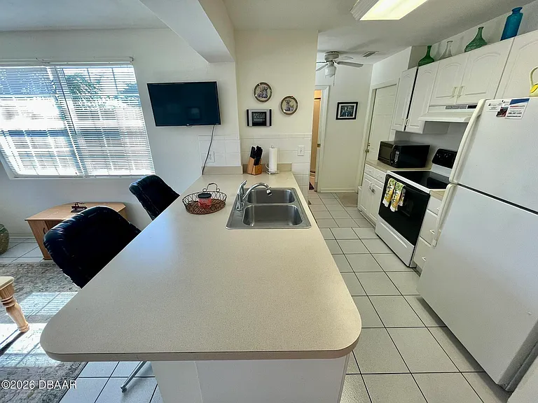 125 Lynnhurst Dr — Photo 8