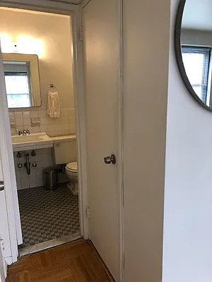 Rented by Compass | media 27