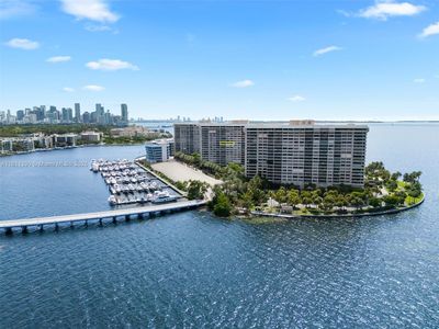 2 Grove Isle Dr #B1108, Miami, FL, 33133