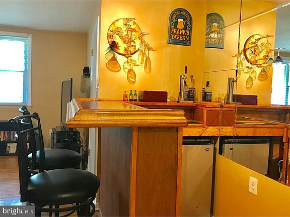 5th image of 6901-29 Valley Avenue G3