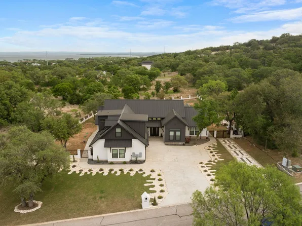 143 Keystone Rdg, Buchanan Dam, TX 78609